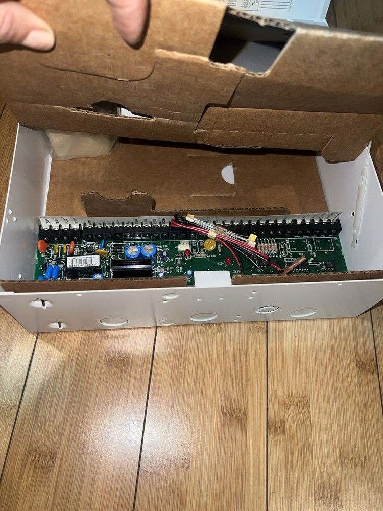 GE SECURITY NETWORX NX-8V2