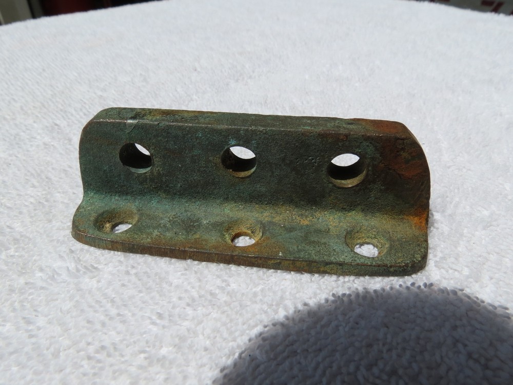 BRONZE STRAP ANCHOR MOUNT SAIL BOAT (C2.5C115)