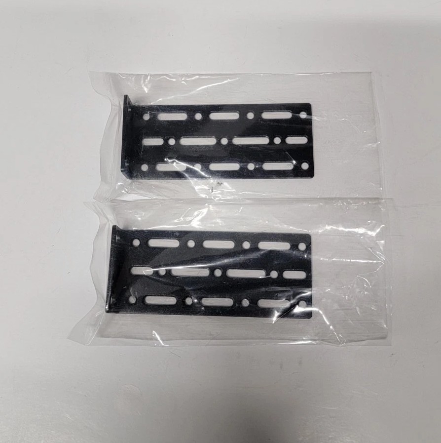 RACK MOUNT EAR BRACKETS 1U/NEW