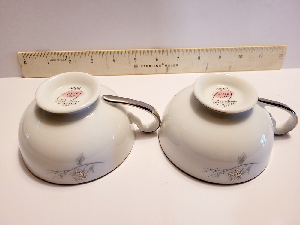 Arlen Fine China 8 Piece Set