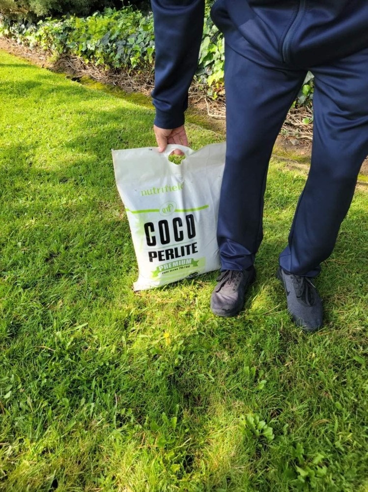 Coco Coir Perlite Mix - 70/30 Blend - Pre Buffered with Calcium, Organic Coconut