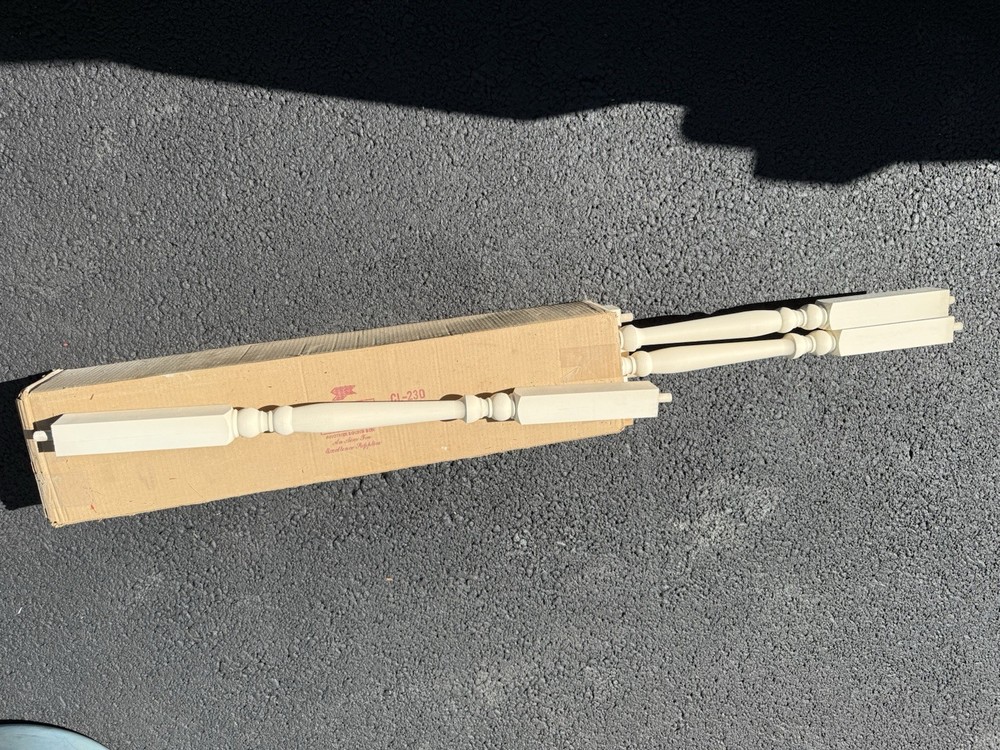 Hemlock 32inches Spindles