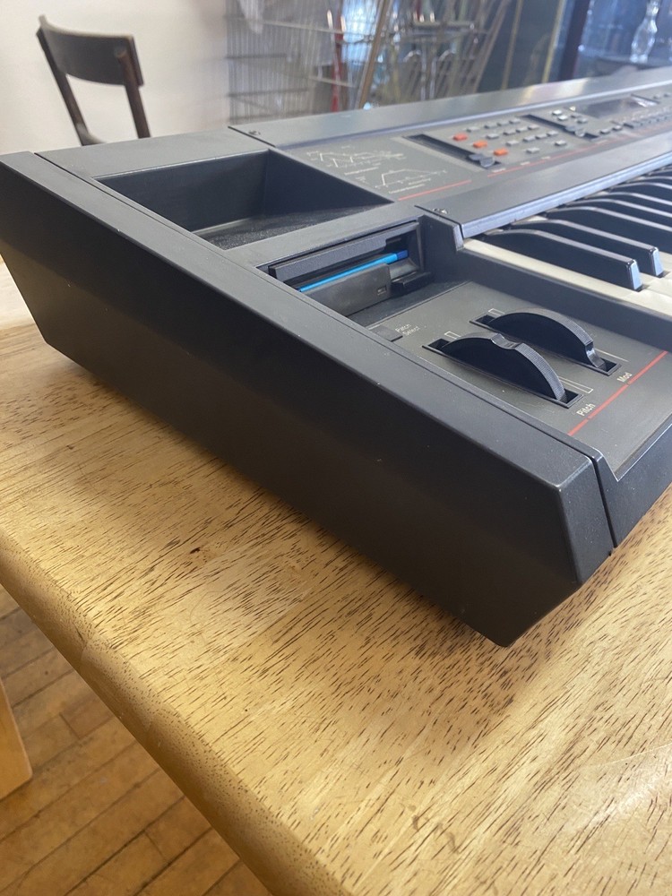 Ensoniq EPS Performance Sampler Keyboard
