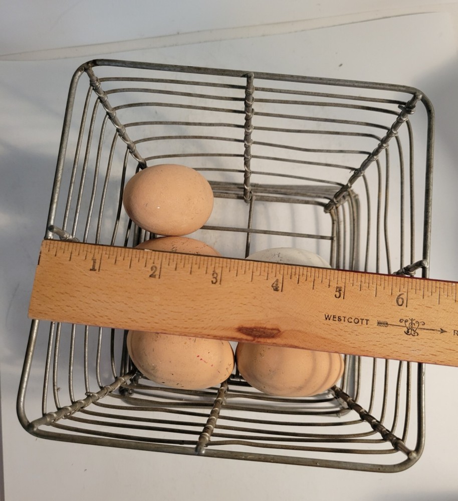 Wire Egg Basket Pedestal with 5 Eggs