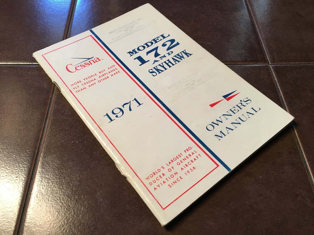 1971 Cessna 172 Skyhawk Owner's manual