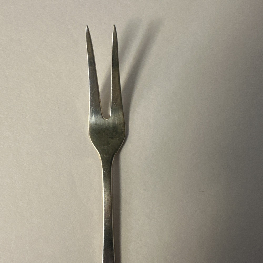 Norwegian 830s Silver Serving Fork by Brodrene Mylius "Tele" Pattern