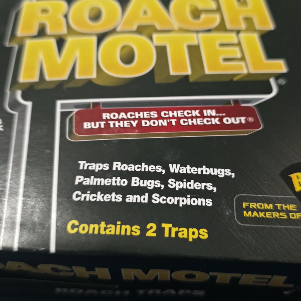Black Flag Roach Motel Traps, 2-Count, 1-Pack