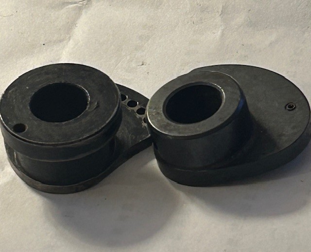 056565 Split Cam