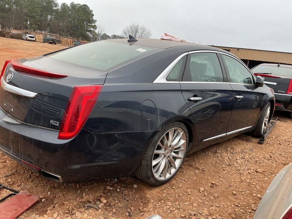 XTS 2013 Glove Box 4921910