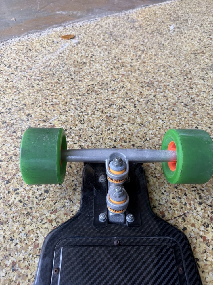 Evolve electric skateboard longboard