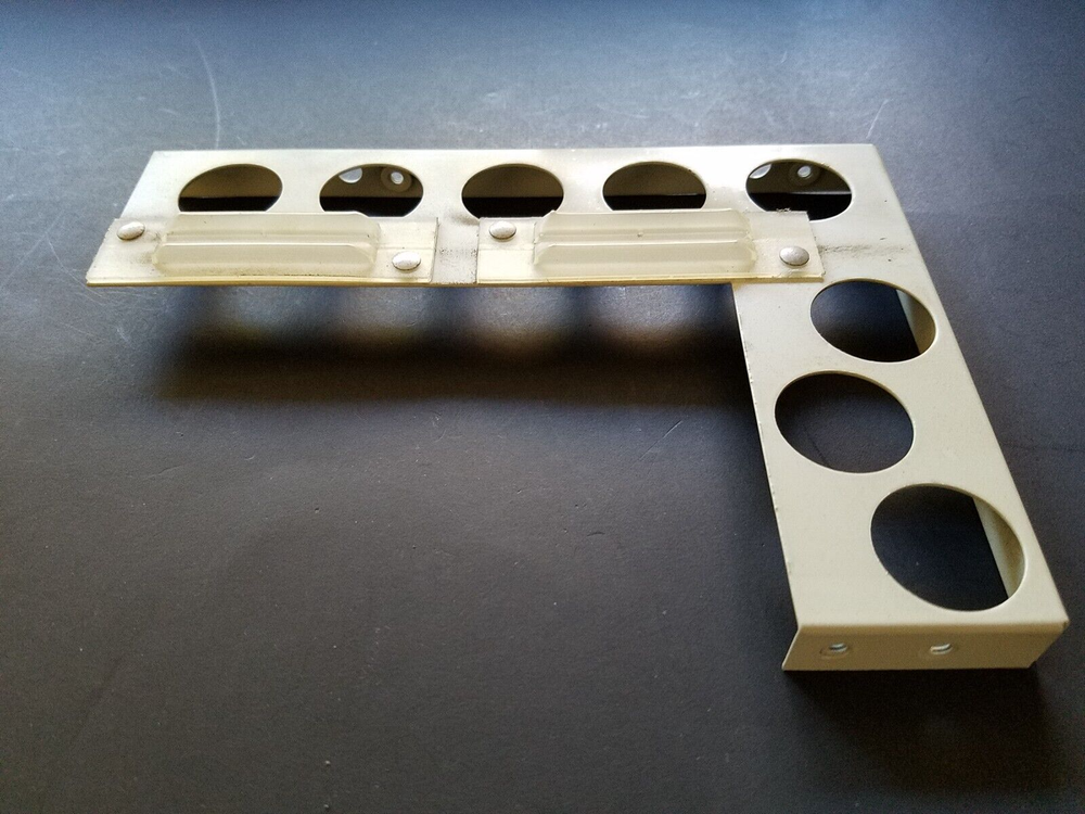 FLUKE 5100B Calibrator Metal Bracket