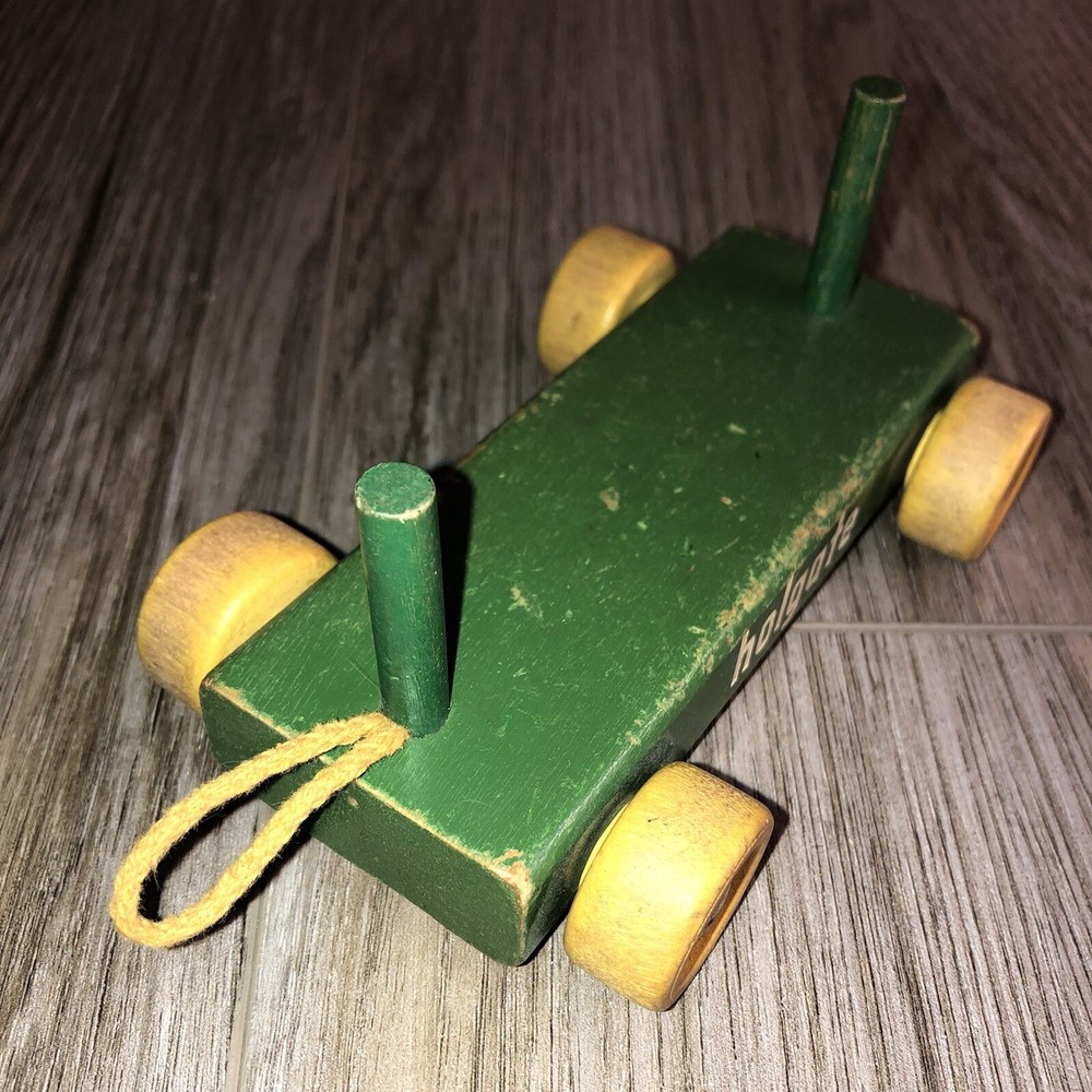 Vintage Wood Pull Toy, Holgate 5 1/4"