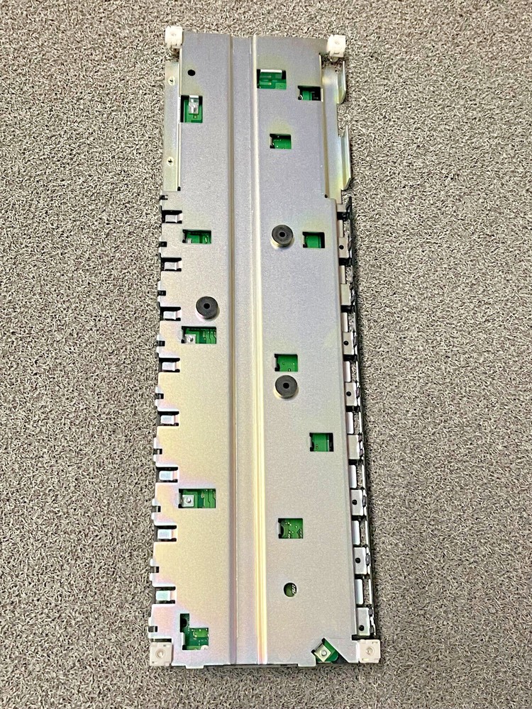 Omron CS1W-BC082 PLC Base Unit