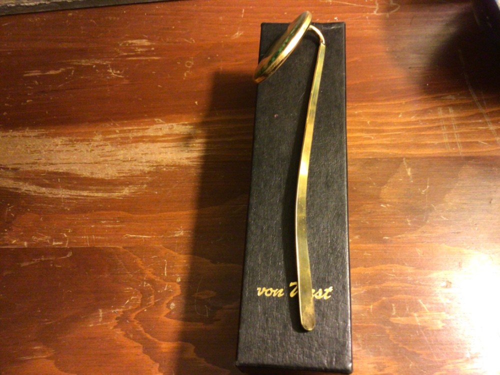 von West Bookmark