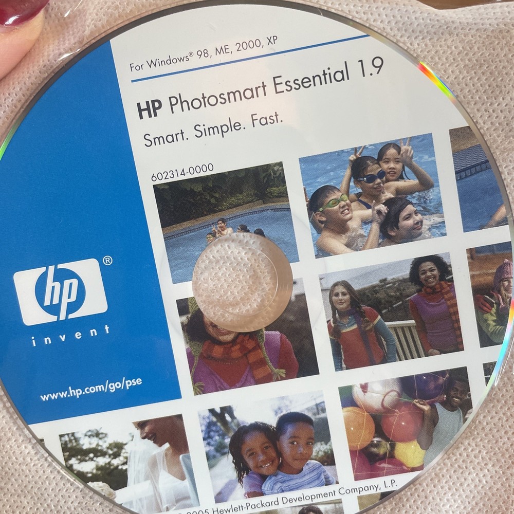 2005 HP Photosmart Essential 1.9 Software Windows 98 ME 2000 XP Collage Creator