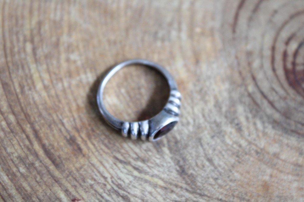 Garnet & Sterling Silver Ring size 6