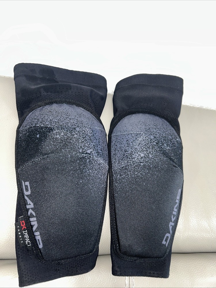 Dakine SLAYER KNEE PADS~ Medium