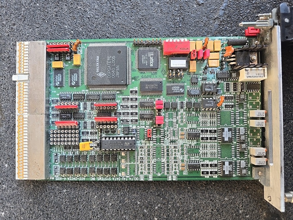 DELTA TAU Data Systems cPCI ACC-24C2A 4-Axis Interface Analog Card