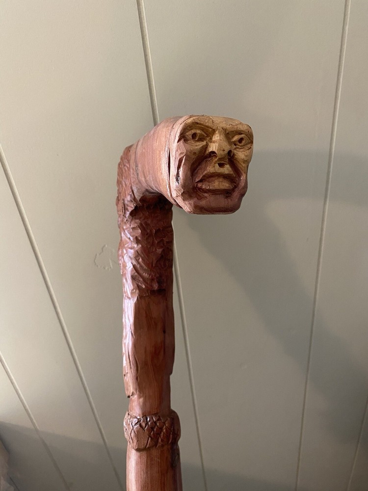 Bastón De Eshu Alakentu