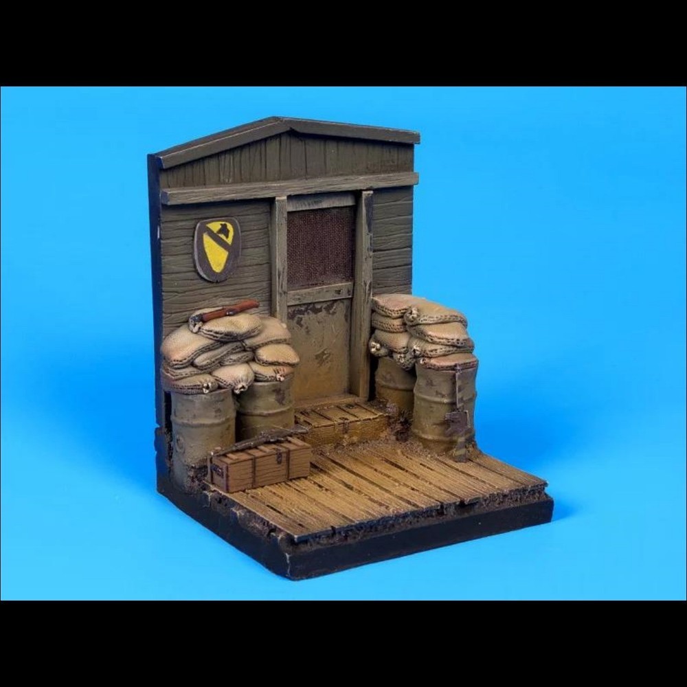 1/35 US Barracks Front Section Vietnam Diorama Base Unpainted Unassembled