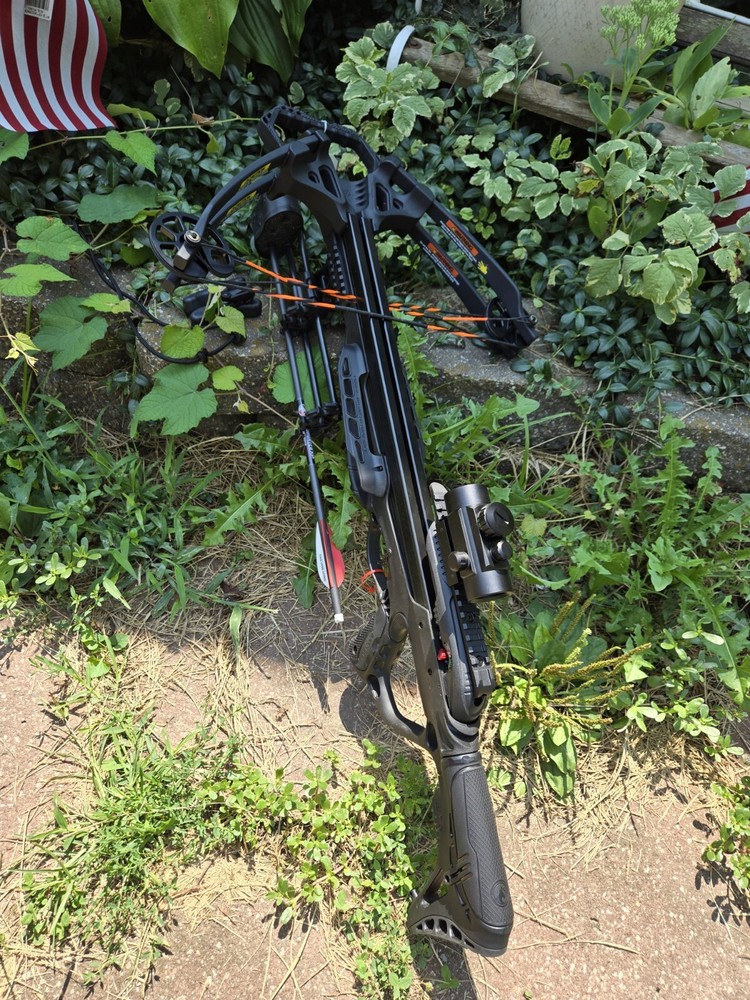 Barnett XP350 Bow Hunting Crossbow - Black