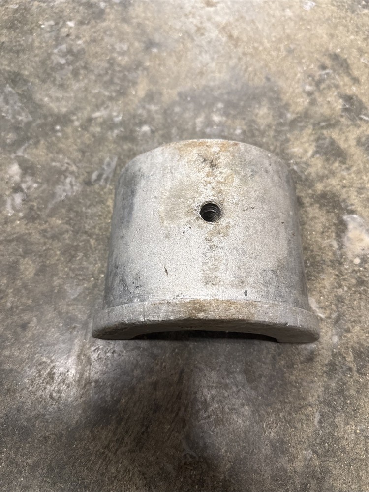 3” ?? Measures 3-1/2” Greenlee Bending Shoe Saddle Bushing Only Used