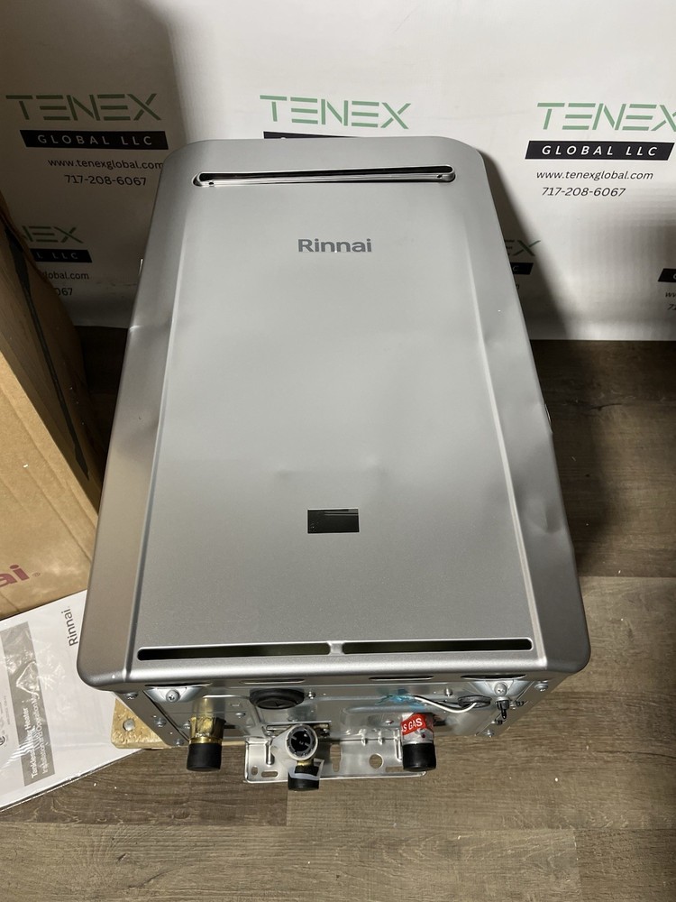 Rinnai RE199eN Outdoor Tankless Water Heater 199k BTU Natural Gas (B-13 #1589)