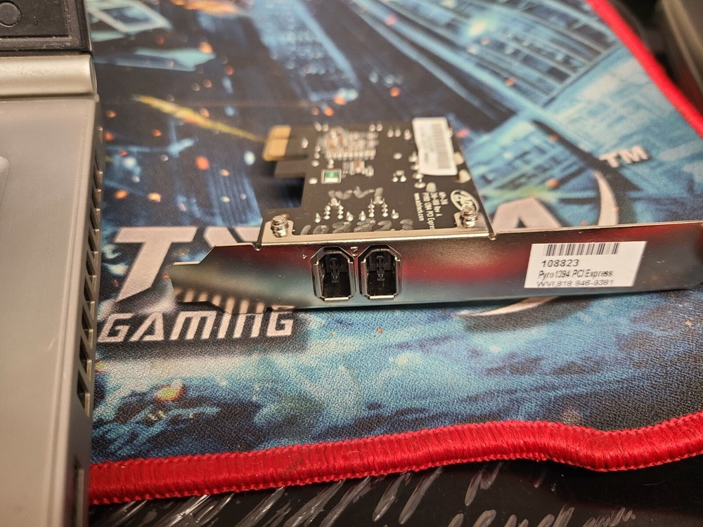 ADS TECHNOLOGIES Pyro 1394 PCIe API-316 REV.A WIREFIRE CARD, 2 INPUT