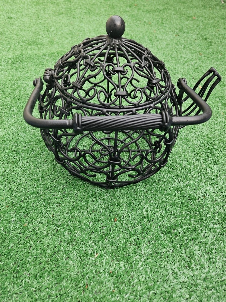Vintage Iron Teapot Basket, Black