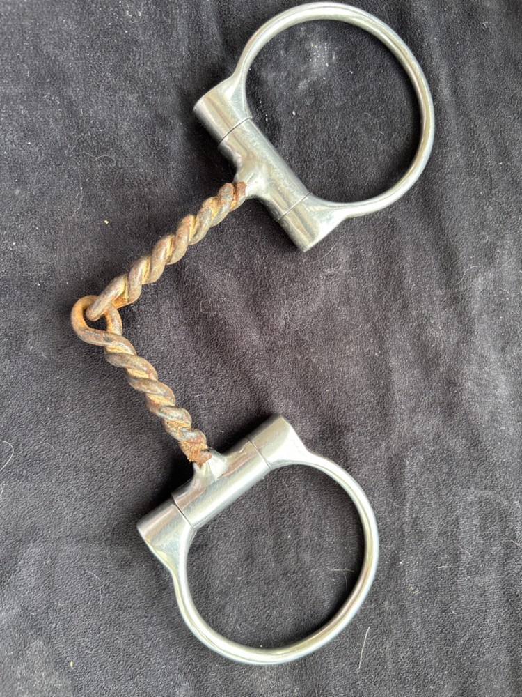 Dee Ring Twisted Snaffle Bit