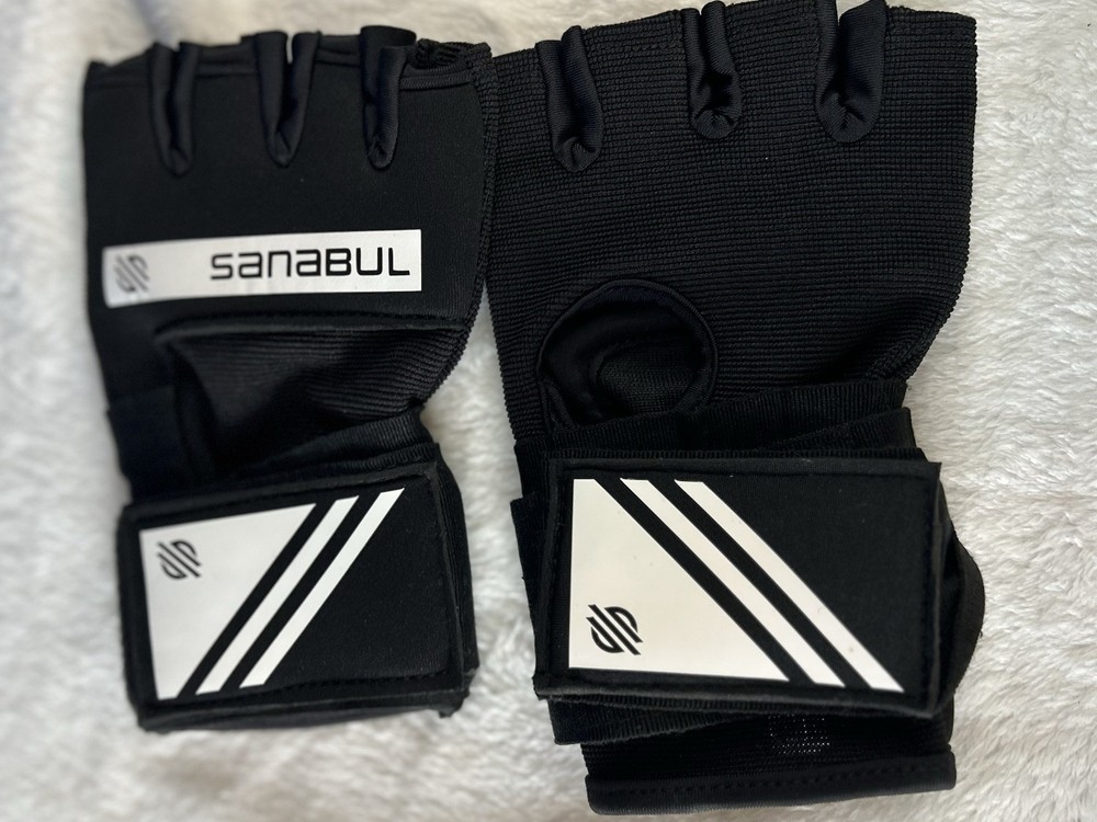 Boxing and Kickboxing Hand Wraps.