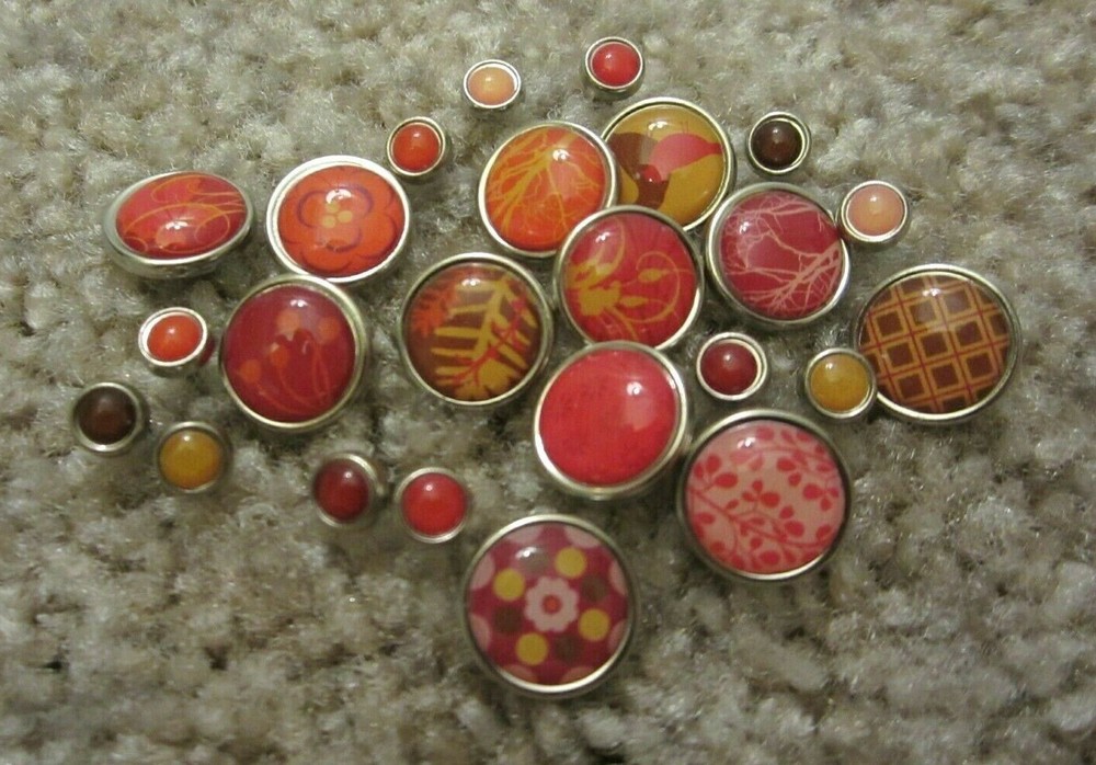 BasicGrey scrapbooking glazed brads, 24 pieces