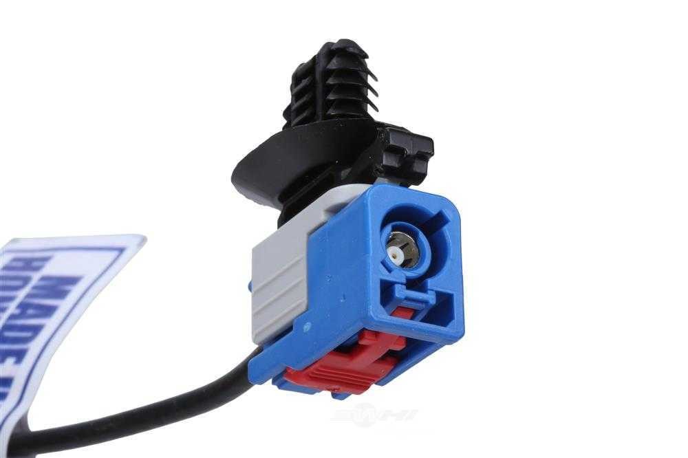 GPS Navigation System and Digital Radio Antenna Cable Kit