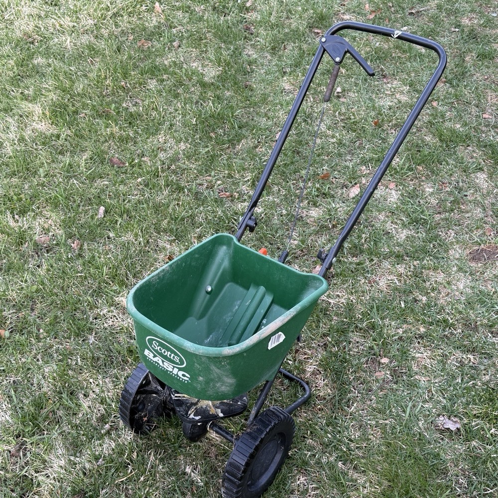 Scotts Broadcast Spreader Basic Walk Behind 3000 Sq Foot Capacity Easy To Use
