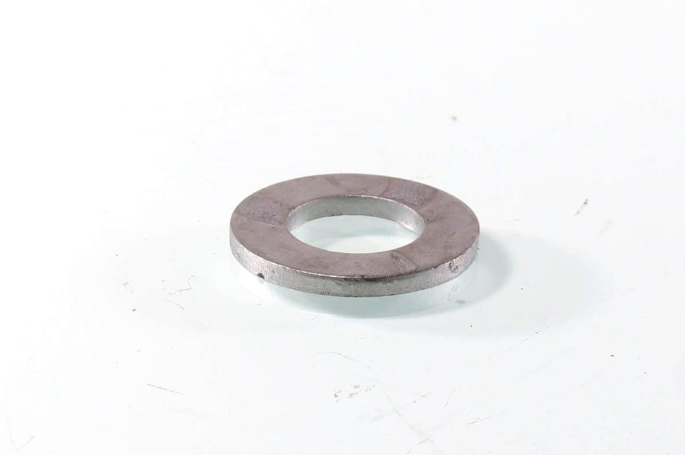 2x strut support bearing / spring plate front right = left upper GH-391053