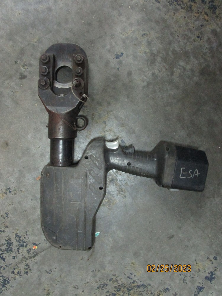 Huskie Tools Cable Cutting Tool