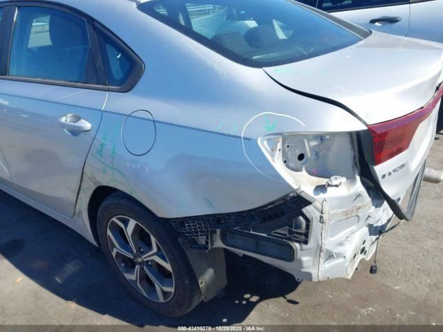 FORTE 2019 Glove Box 4963366