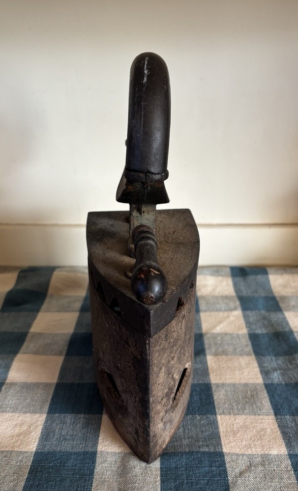 Antique Cast Iron Coal Iron