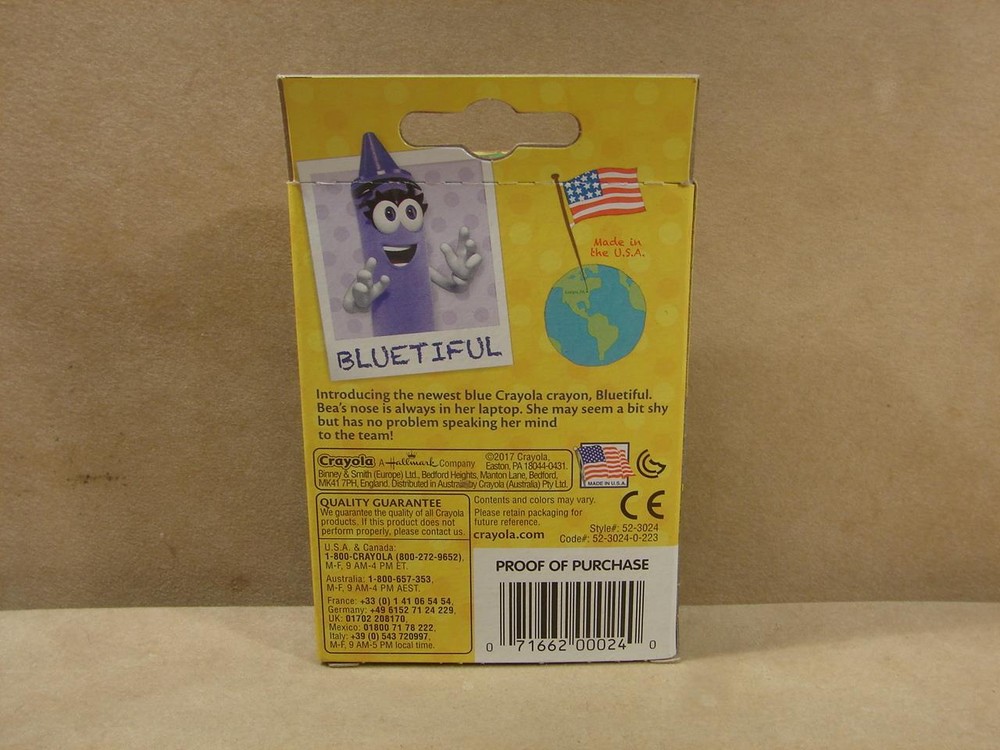 New Crayola 24 Count Crayons Introducing Bluetiful