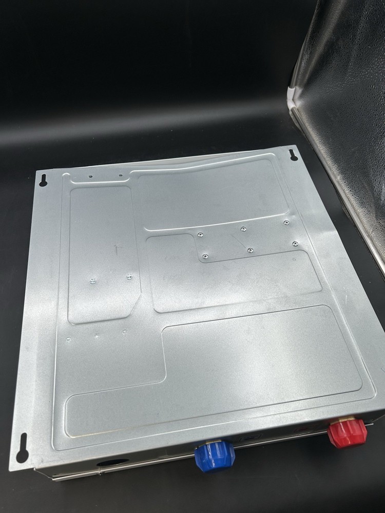 EcoSmart ECO 27 Tankless Electric Water Heater - White (READ)