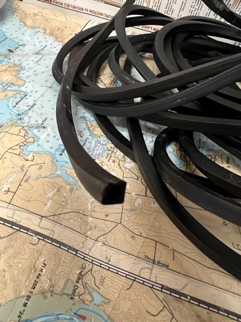 Portlight Rubber 1/4" #SALPL-55B - Per Foot!