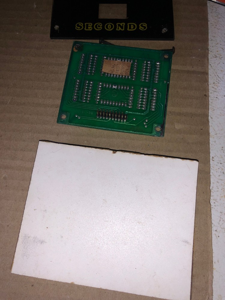 GRAYHOUND CRANE DISPLAY PCB ARCADE