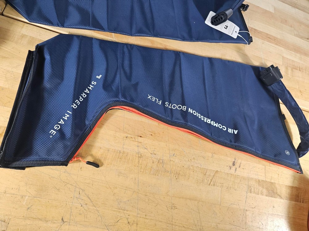 Small / Medium Sharper Image Powerboost Air Compression Boots Leg Massager Teens