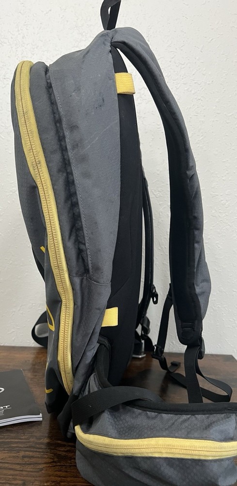 BCA Float 22 Throttle Avalanche Airbag Backpack