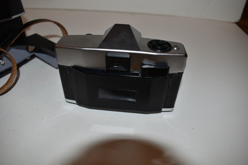KODAK INSTAMATIC REFLEX CAMERA (SHA99)