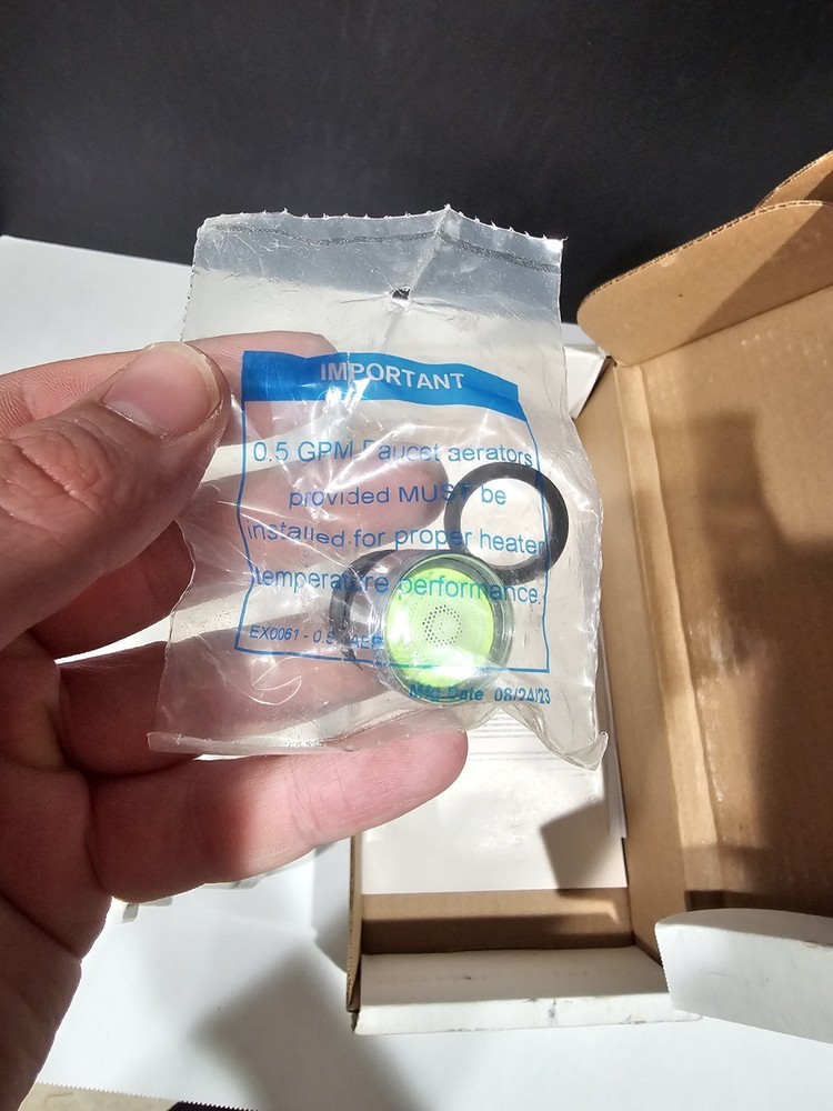 Eemax SPEX35 3.5kw @ 240v Electric Mini Tankless Water Heater