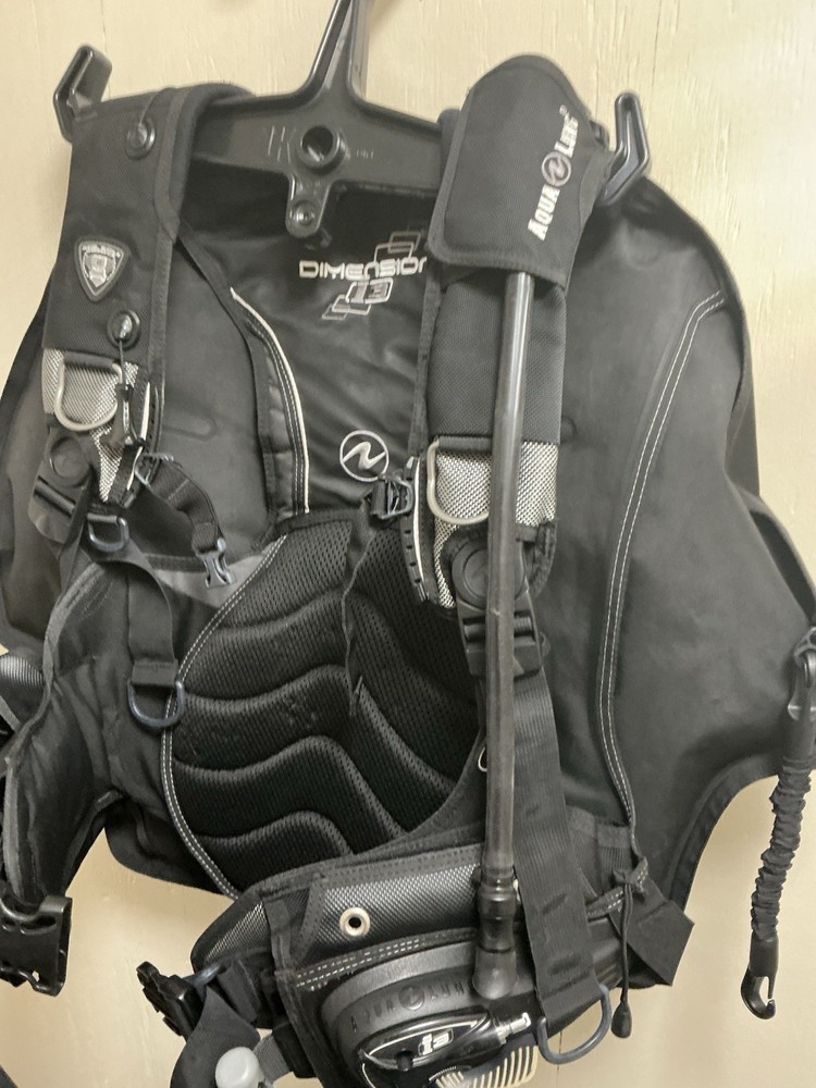 AquaLung Dimension BCD - ML Used & Repaired Wing