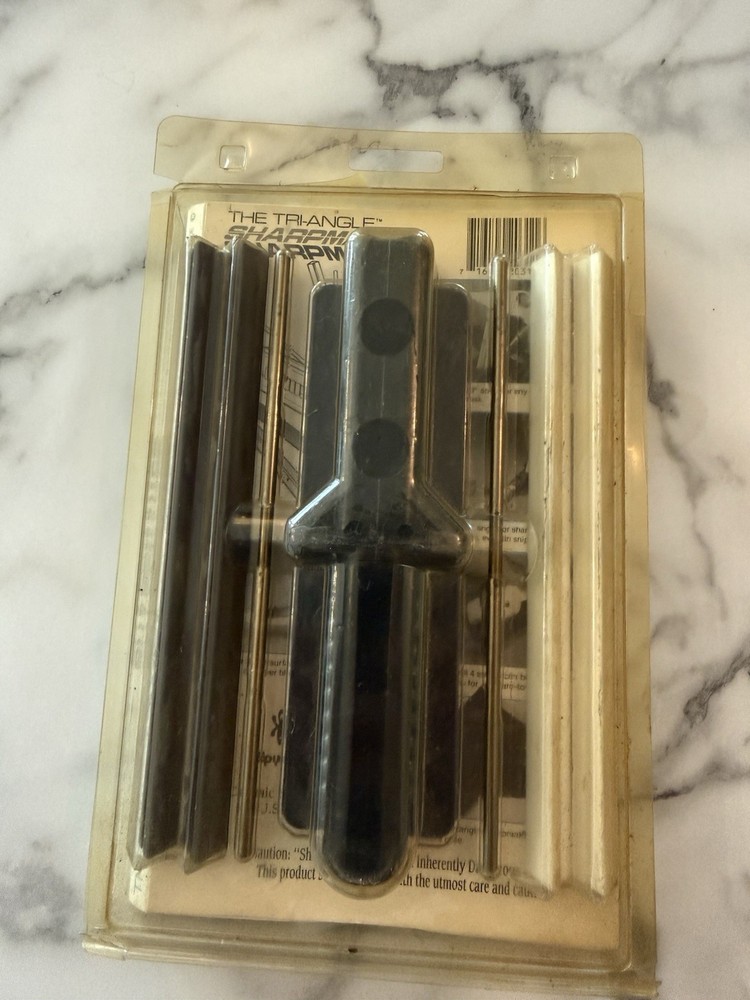 Vintage Spyderco Sharpmaker Sharpener