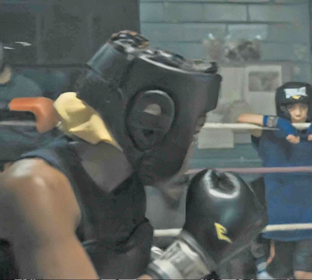 THE FIRE INSIDE: Claressa Shields Ipod, Boxing Gloves, Bag w/Studio COA