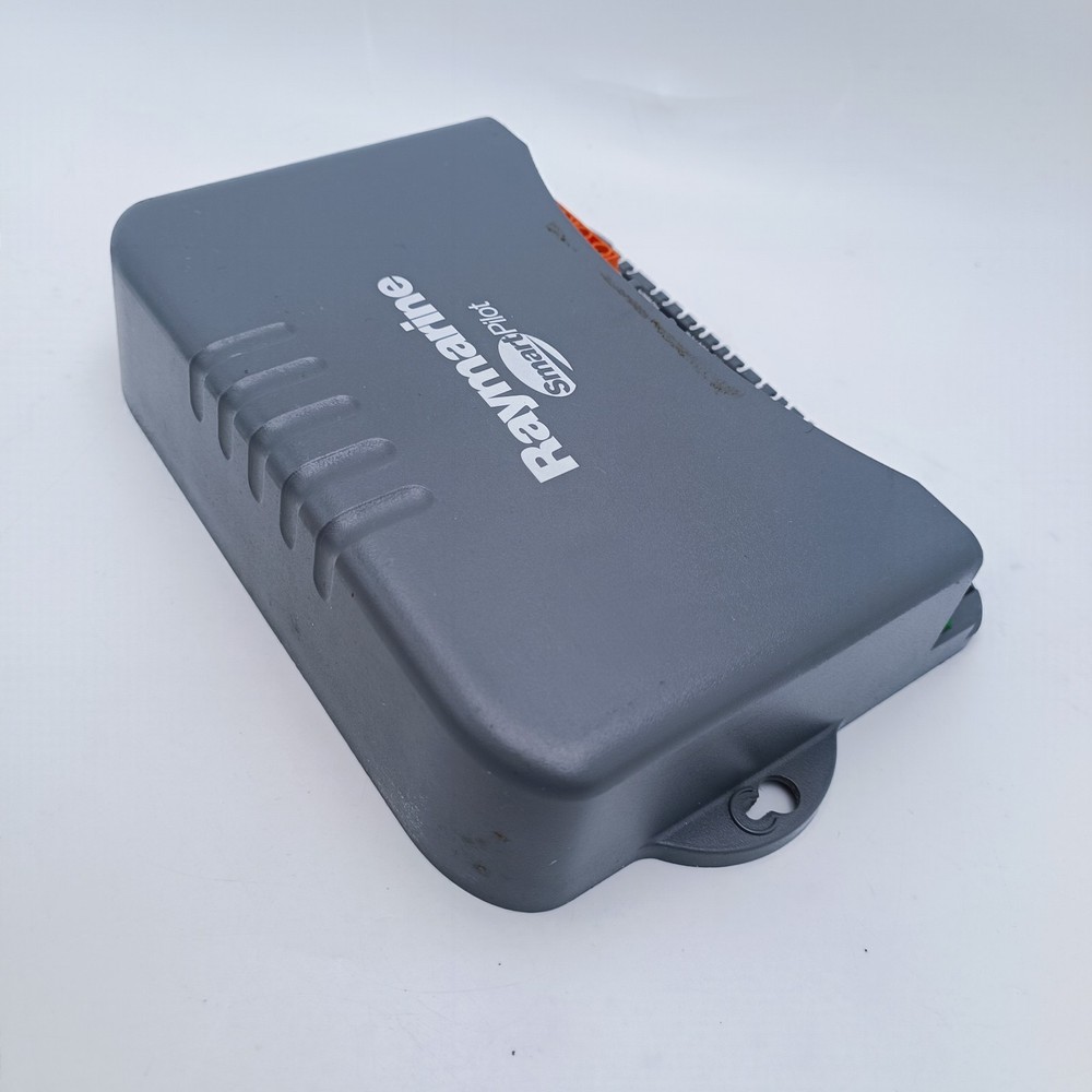 Raymarine S1 E12180 SmartPilot Autopilot Course Computer 12V Wheel Tiller